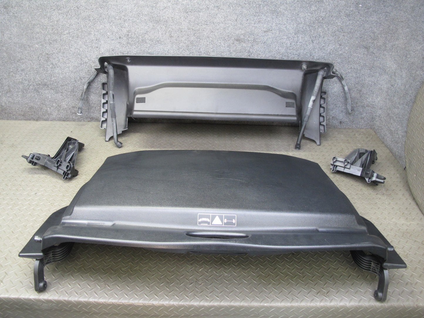 05-11 Mercedes R171 Slk-class Rear Trunk Cargo Luggage Cover Cowl Liner Set OEM
