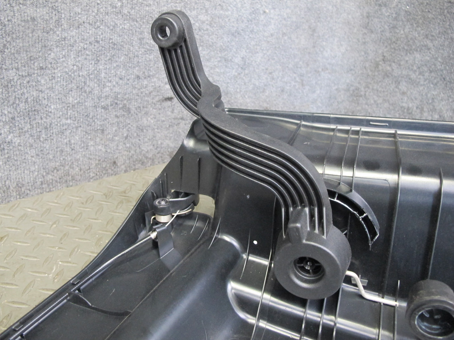 05-11 Mercedes R171 Slk-class Rear Trunk Cargo Luggage Cover Cowl Liner Set OEM