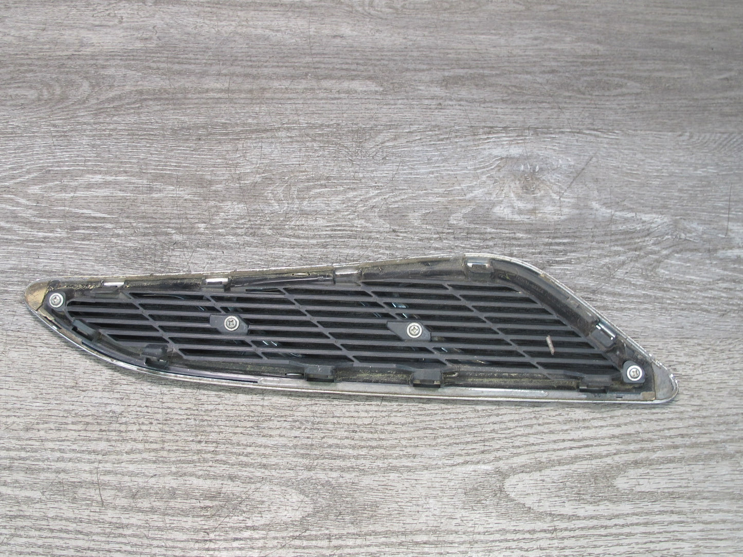 2011-2017 Infiniti QX56 QX80 Front Left & Right Side Fender Vent Grill Trim Set