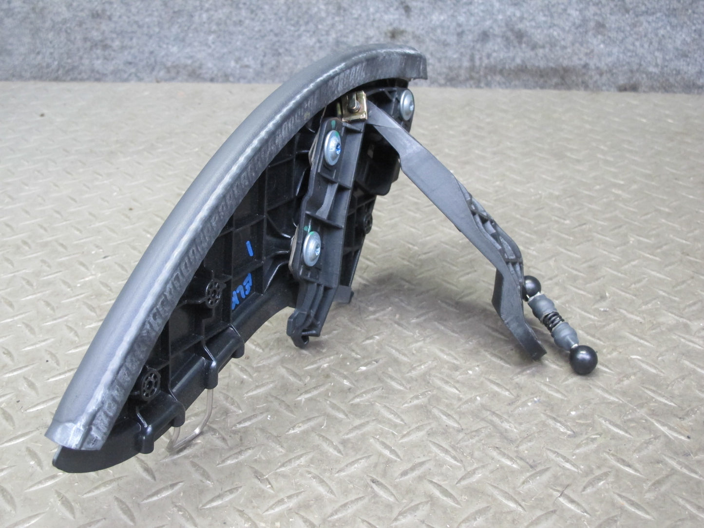 05-11 Mercedes R171 SLK Set of 2 Left & Right Hard TOP Hinge Flap Cover OEM