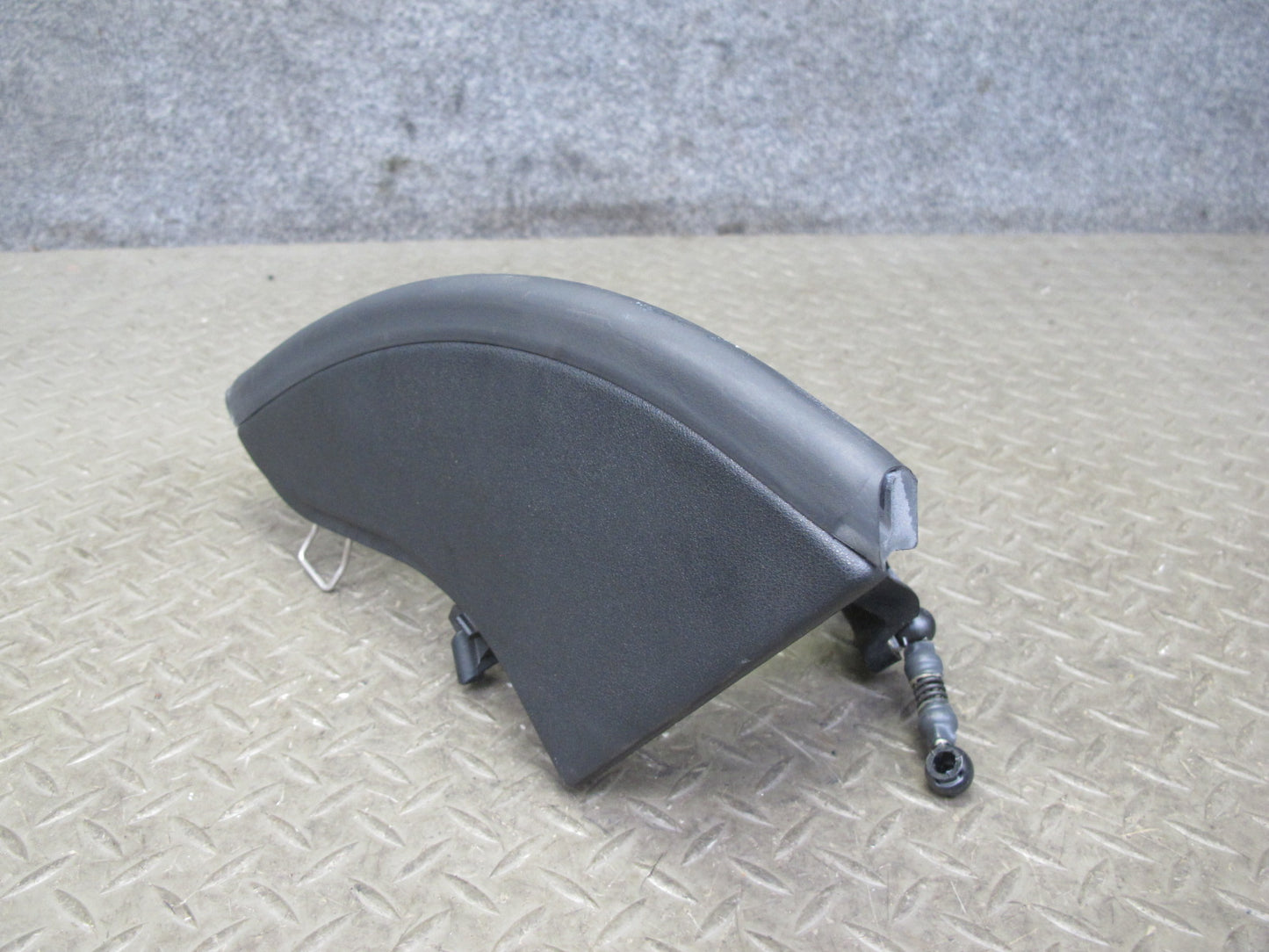 05-11 Mercedes R171 SLK Set of 2 Left & Right Hard TOP Hinge Flap Cover OEM