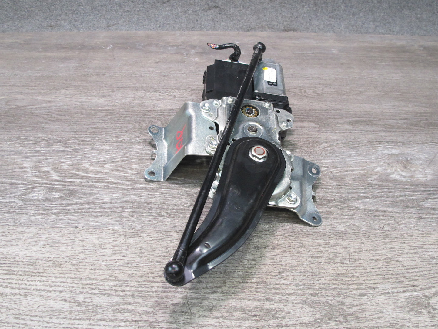 2011-2017 Infiniti QX56 QX80 Rear Lift Tail Gate Open Close Power Motor