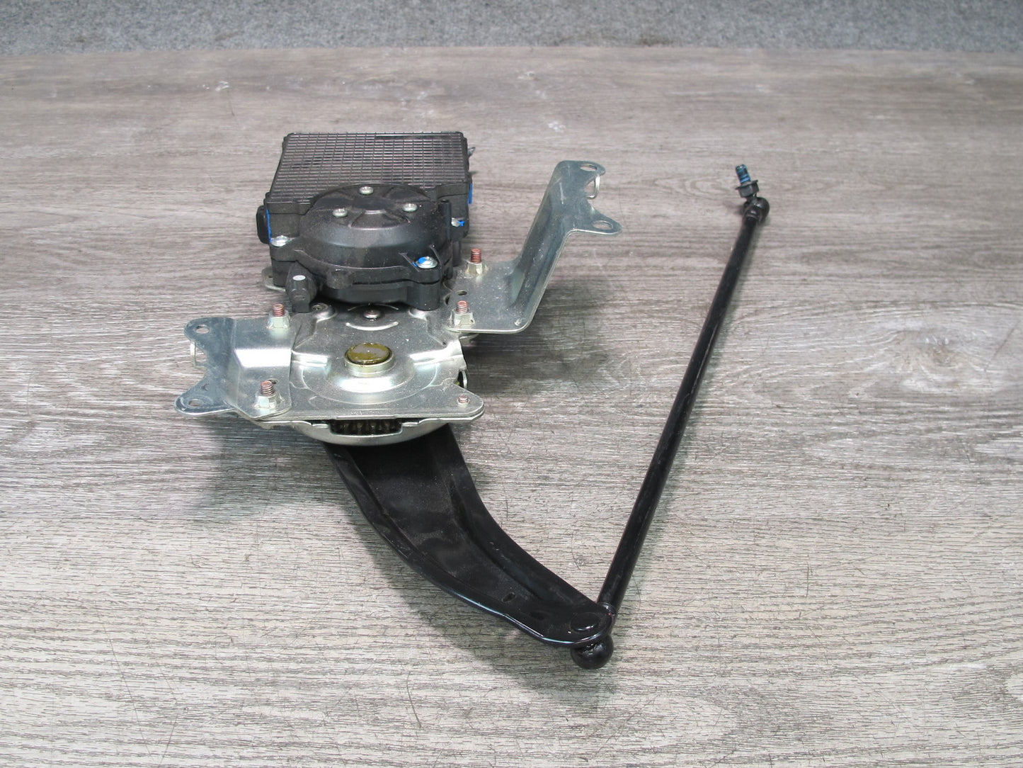 2011-2017 Infiniti QX56 QX80 Rear Lift Tail Gate Open Close Power Motor