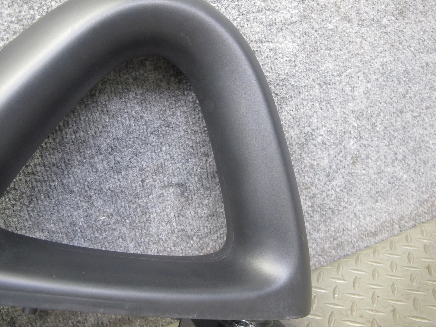 05-11 Mercedes R171 Slk-class Set of 2 Rear Headrest Head Support Roll Bar OEM