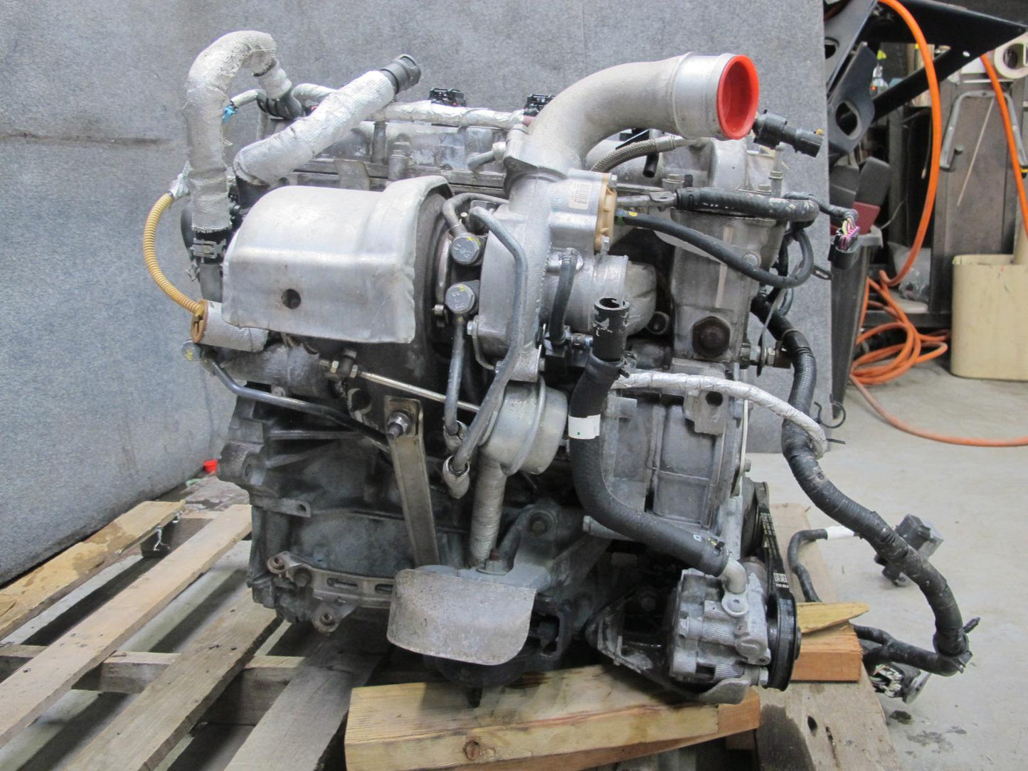 07-10 Saturn SKY 2.0L LNF Turbo Complete Engine Motor Assembly 88k Miles