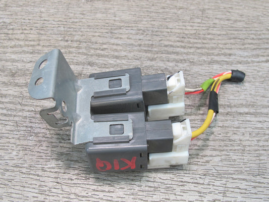 2011-2017 Infiniti QX56 QX80 Power Window Relay Circuit Breaker