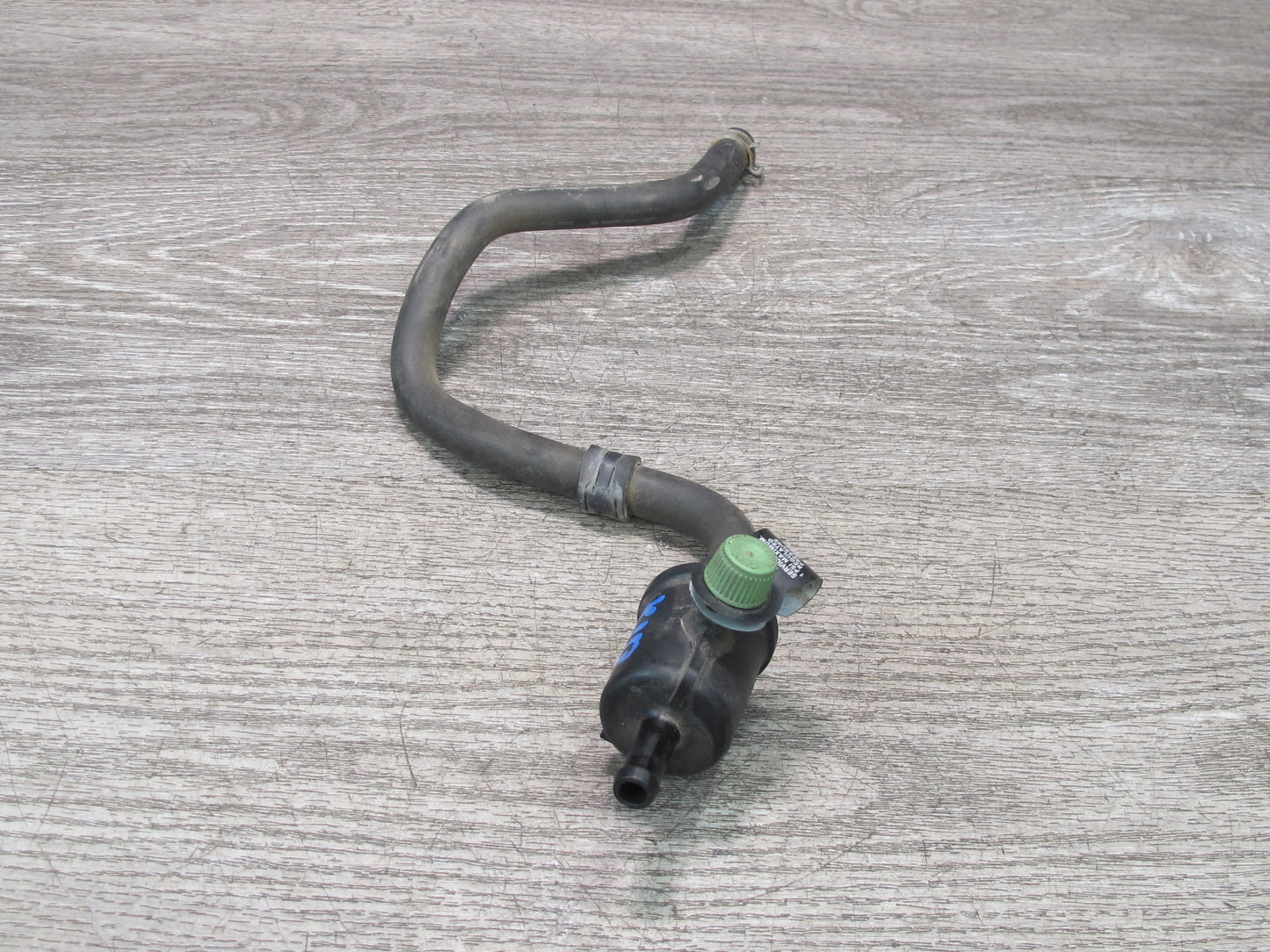 2011-2017 Infiniti QX56 QX80 Fuel Vapor Canister Purge Solenoid Valve W/ Hose