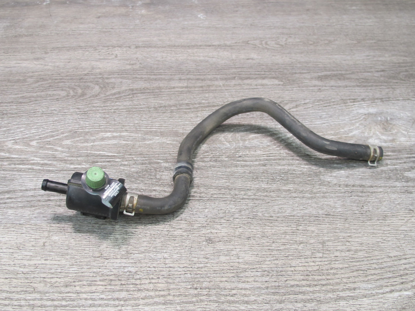 2011-2017 Infiniti QX56 QX80 Fuel Vapor Canister Purge Solenoid Valve W/ Hose