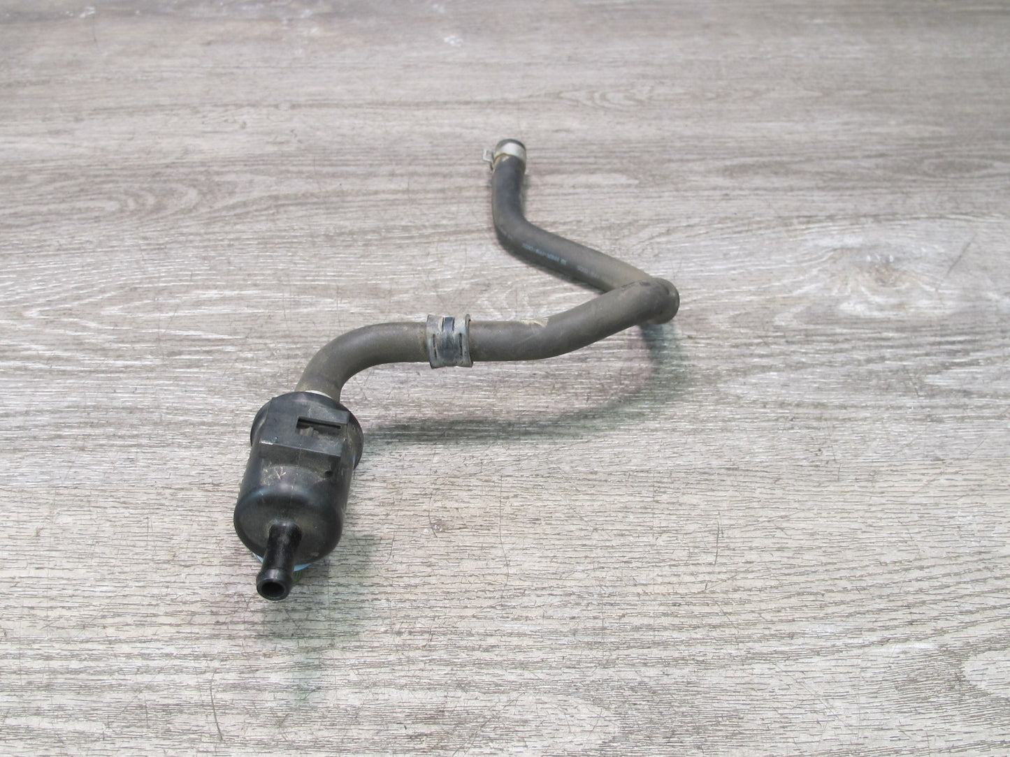 2011-2017 Infiniti QX56 QX80 Fuel Vapor Canister Purge Solenoid Valve W/ Hose