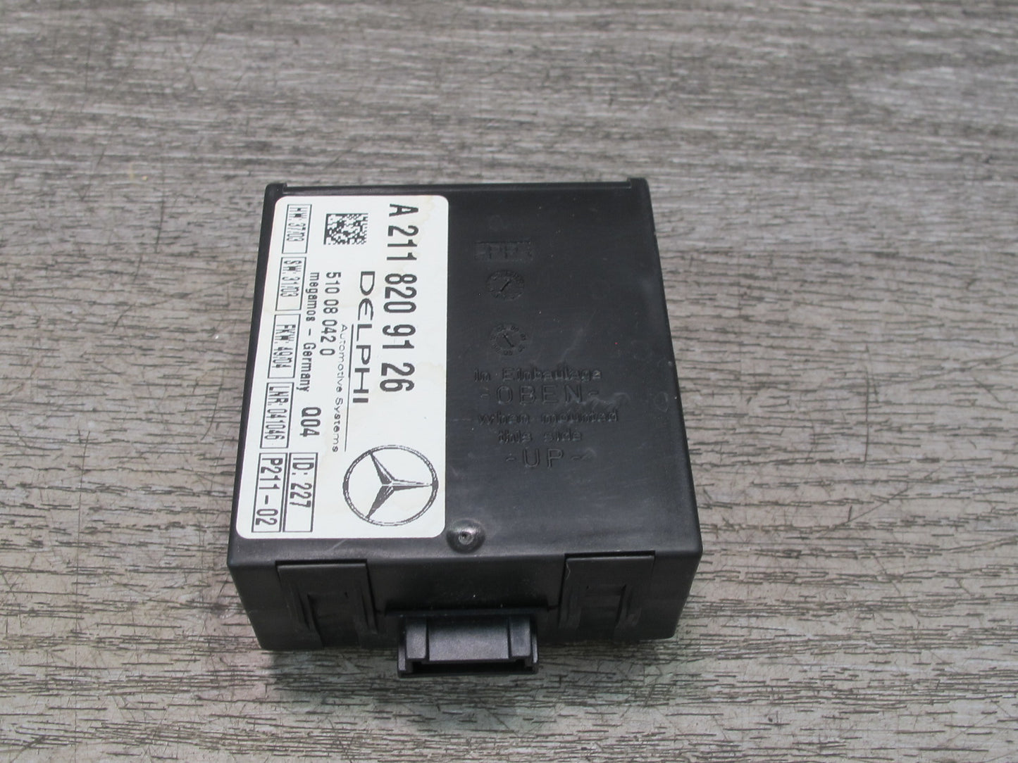 05-11 Mercedes R171 Slk-class Anti Theft Alarm Siren Sensor 2118209126 OEM