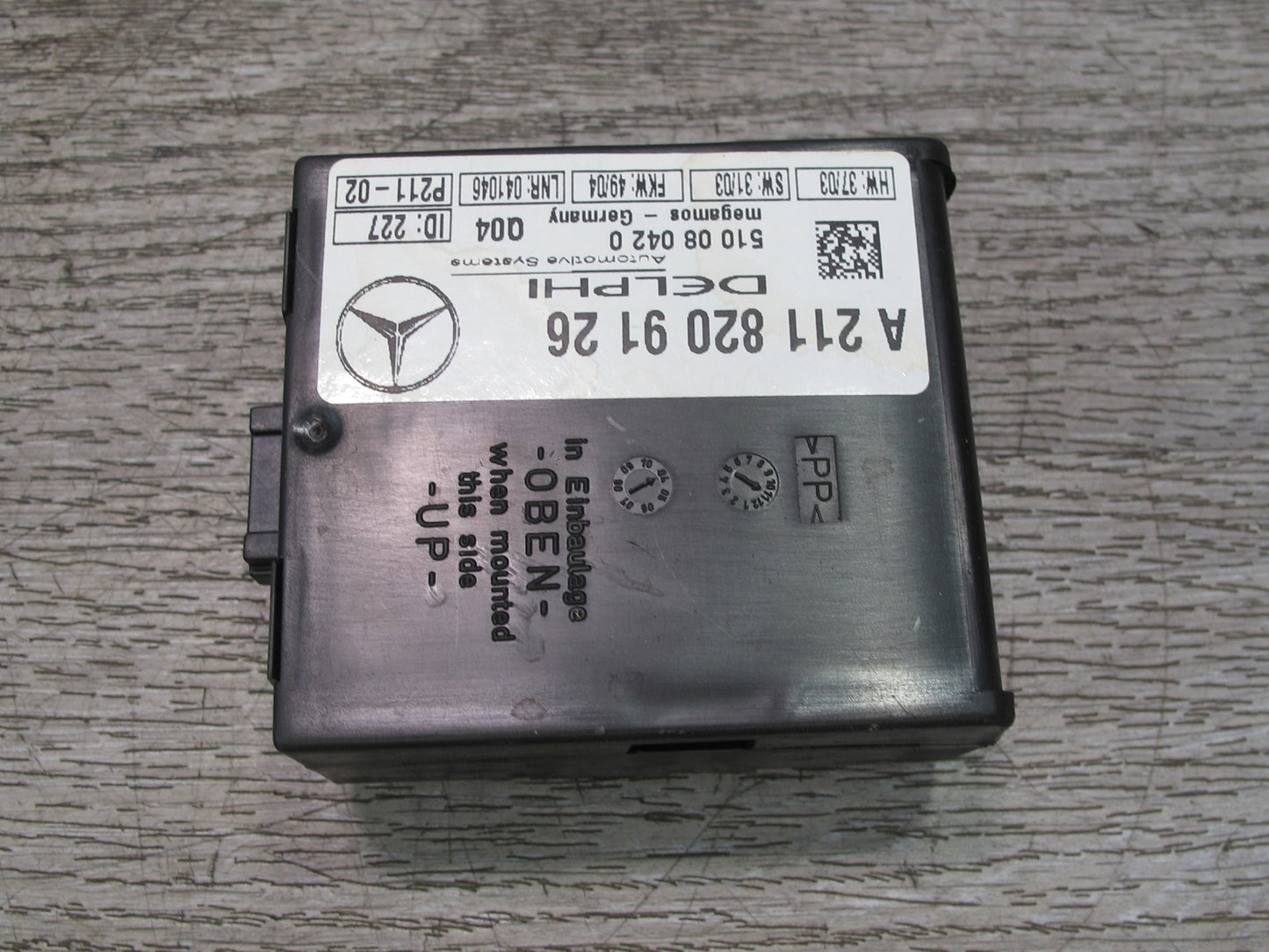05-11 Mercedes R171 Slk-class Anti Theft Alarm Siren Sensor 2118209126 OEM