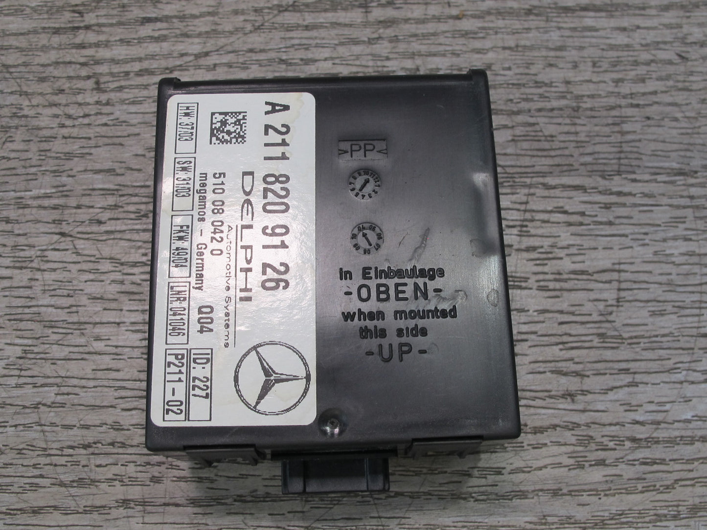 05-11 Mercedes R171 Slk-class Anti Theft Alarm Siren Sensor 2118209126 OEM