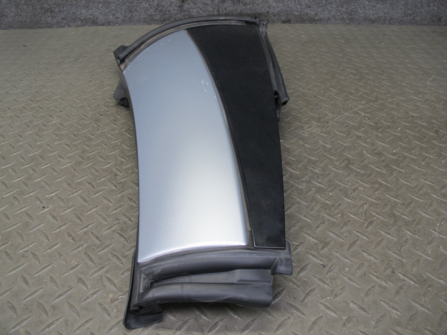 05-11 Mercedes R171 Slk-class Set of 2 Rear Exterior C Pillar Trim Molding OEM