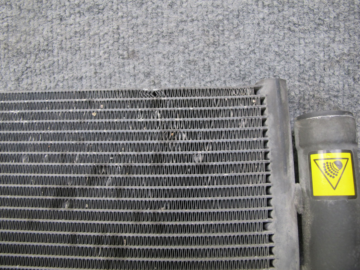 2017-2020 Maserati Levante M161 A/C Air Conditioning Condenser 670009820