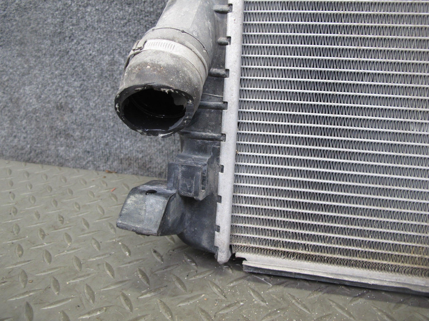 2017-2020 Maserati Levante M161 3.0L Engine Motor Water Coolant Radiator