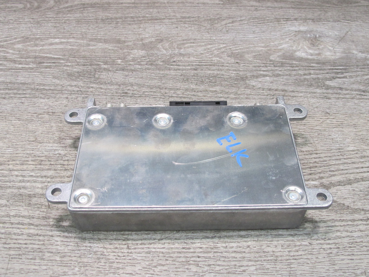 05-08 Mercedes R171 Slk-class Voice Communication Control Module 2218205226 OEM