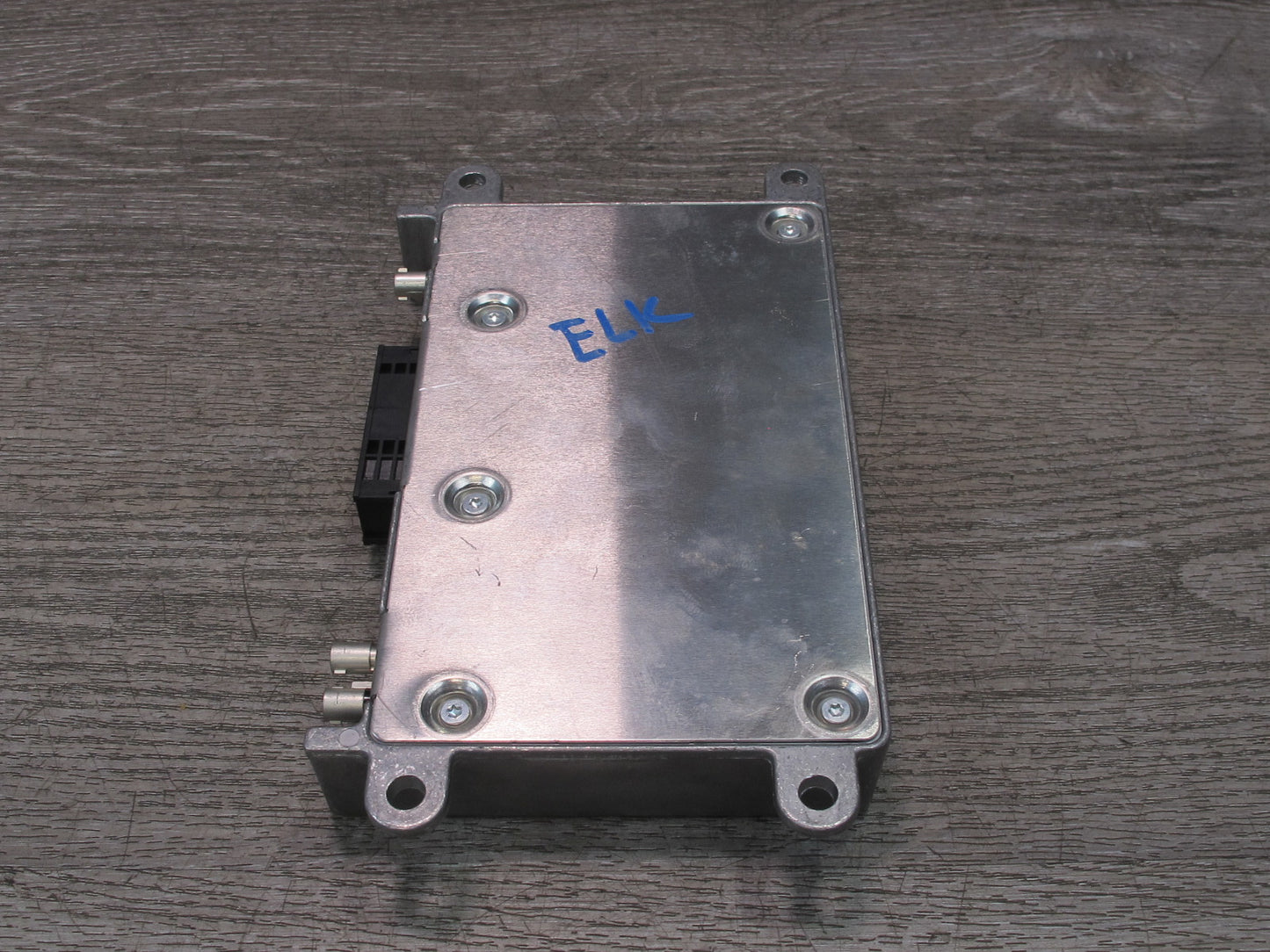 05-08 Mercedes R171 Slk-class Voice Communication Control Module 2218205226 OEM