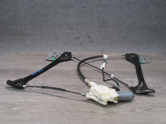 05-11 Mercedes R171 Slk-class Right Door Window Regulator w Motor 1717200446 OEM