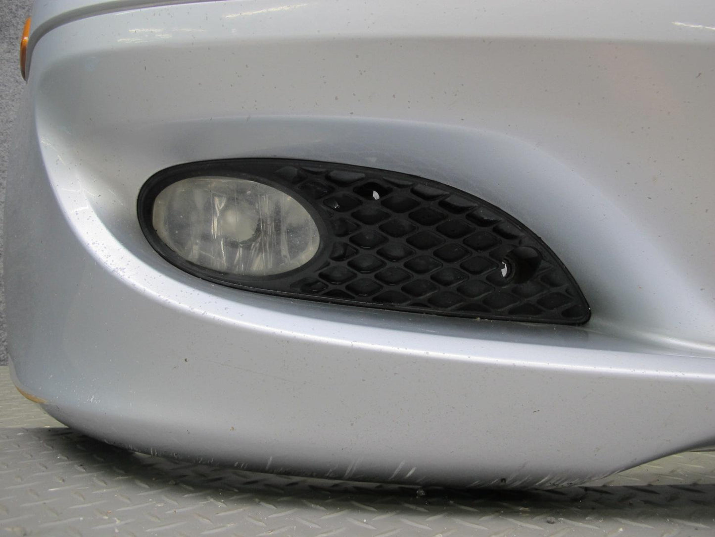 05-08 Mercedes R171 Slk-class Front Bumper Cover w Grilles & Fog Lights OEM