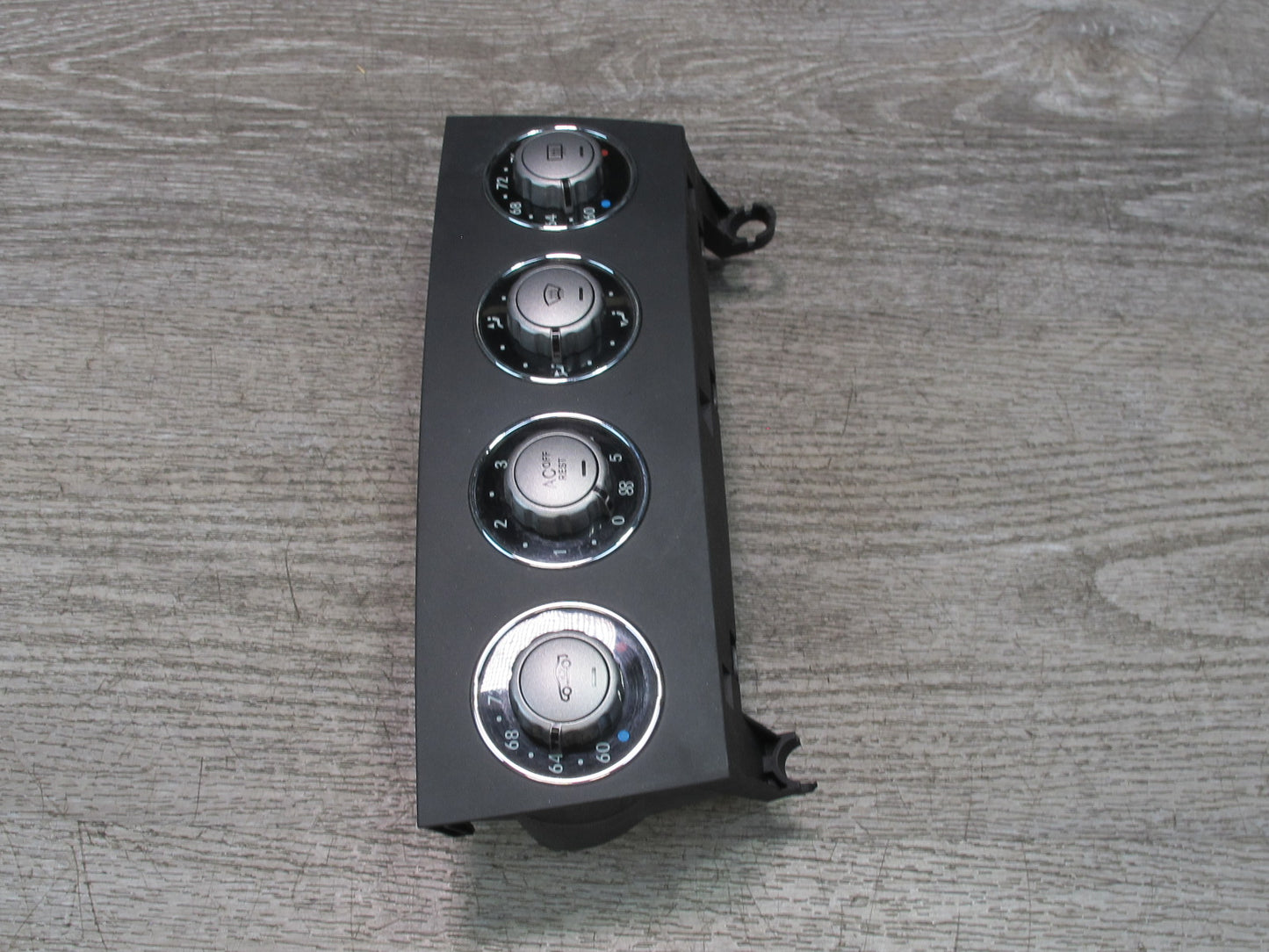 05-08 Mercedes R171 Slk-class A/C Heater Climate Control Switch 1718300585 OEM
