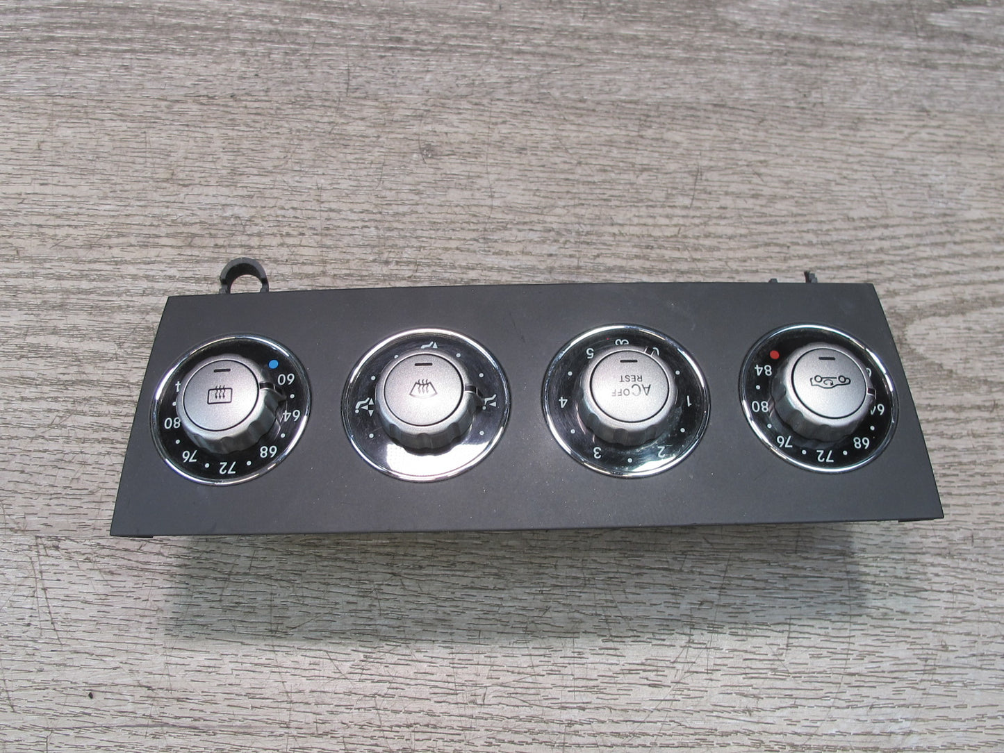 05-08 Mercedes R171 Slk-class A/C Heater Climate Control Switch 1718300585 OEM