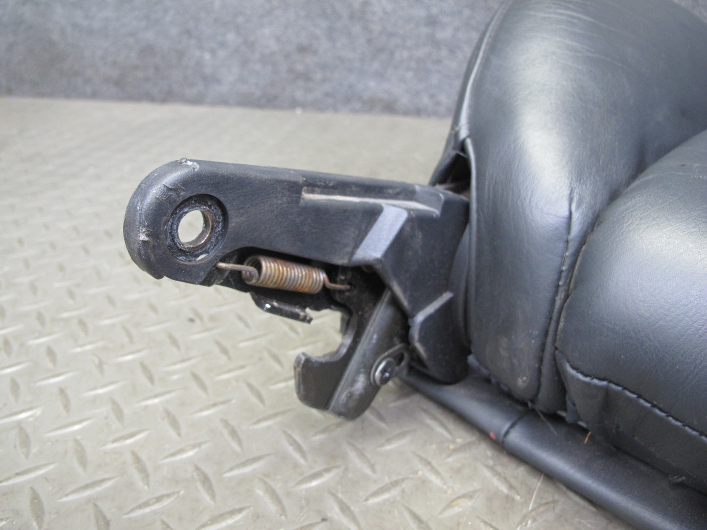 90-96 Nissan Z32 300ZX Front Right Seat Upper Backrest Leather Cushion Black OEM