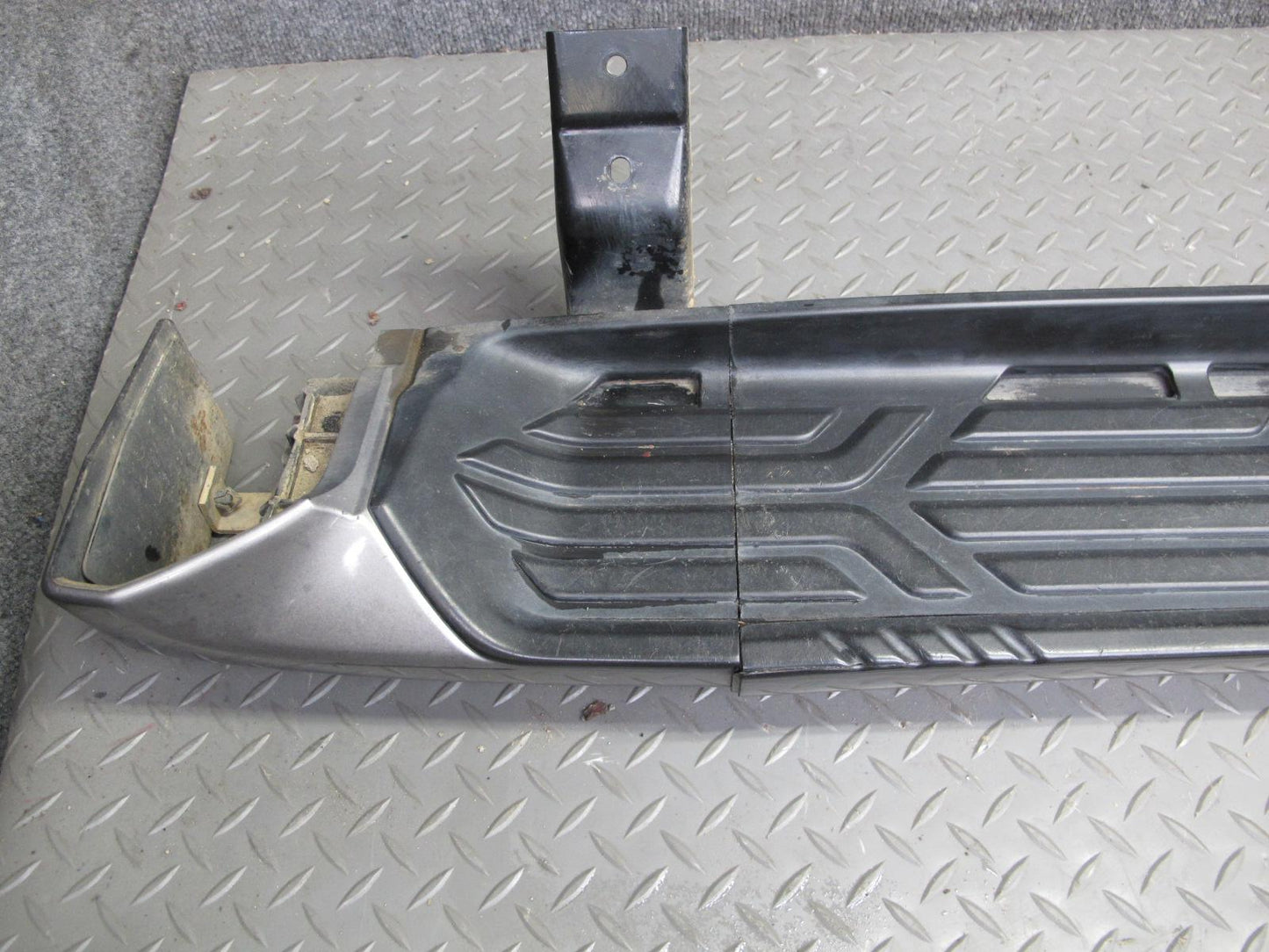 2011-2017 Infiniti QX80 QX56 Right Passenger Side Running Board Step Plate