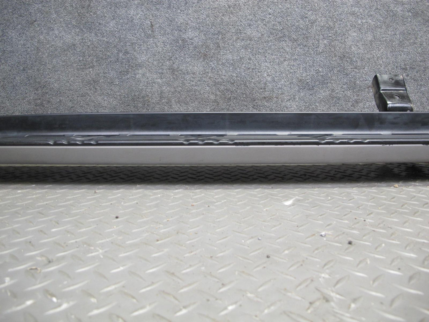 2011-2017 Infiniti QX80 QX56 Right Passenger Side Running Board Step Plate