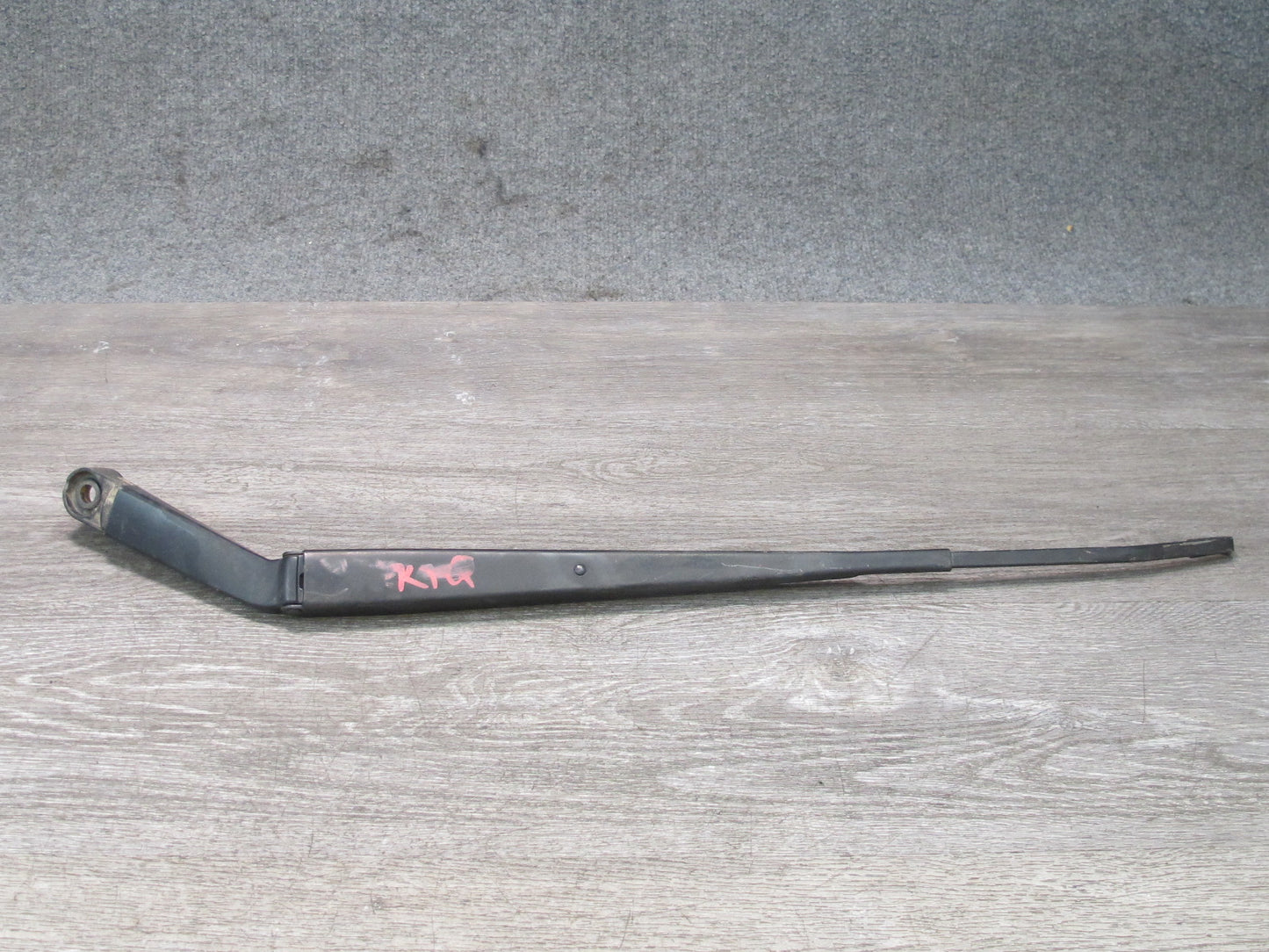 2011-2020 Infiniti QX56 QX80 Front Left & Right Windshield Wiper Arm Set of 2