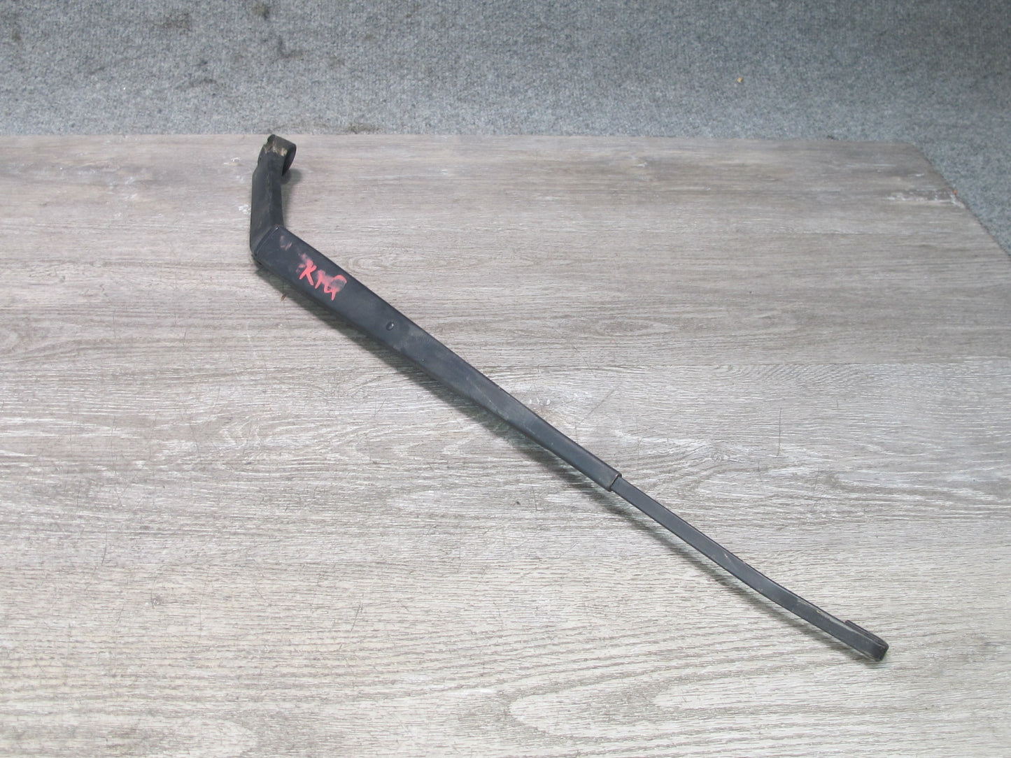 2011-2020 Infiniti QX56 QX80 Front Left & Right Windshield Wiper Arm Set of 2