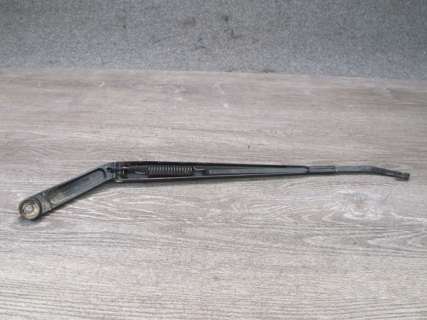 2011-2020 Infiniti QX56 QX80 Front Left & Right Windshield Wiper Arm Set of 2