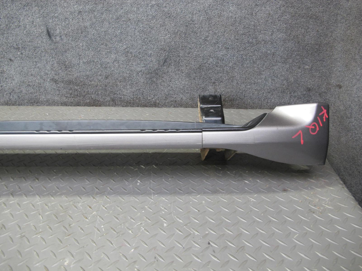 2011-2017 Infiniti QX80 QX56 Left Driver Side Running Board Step Plate