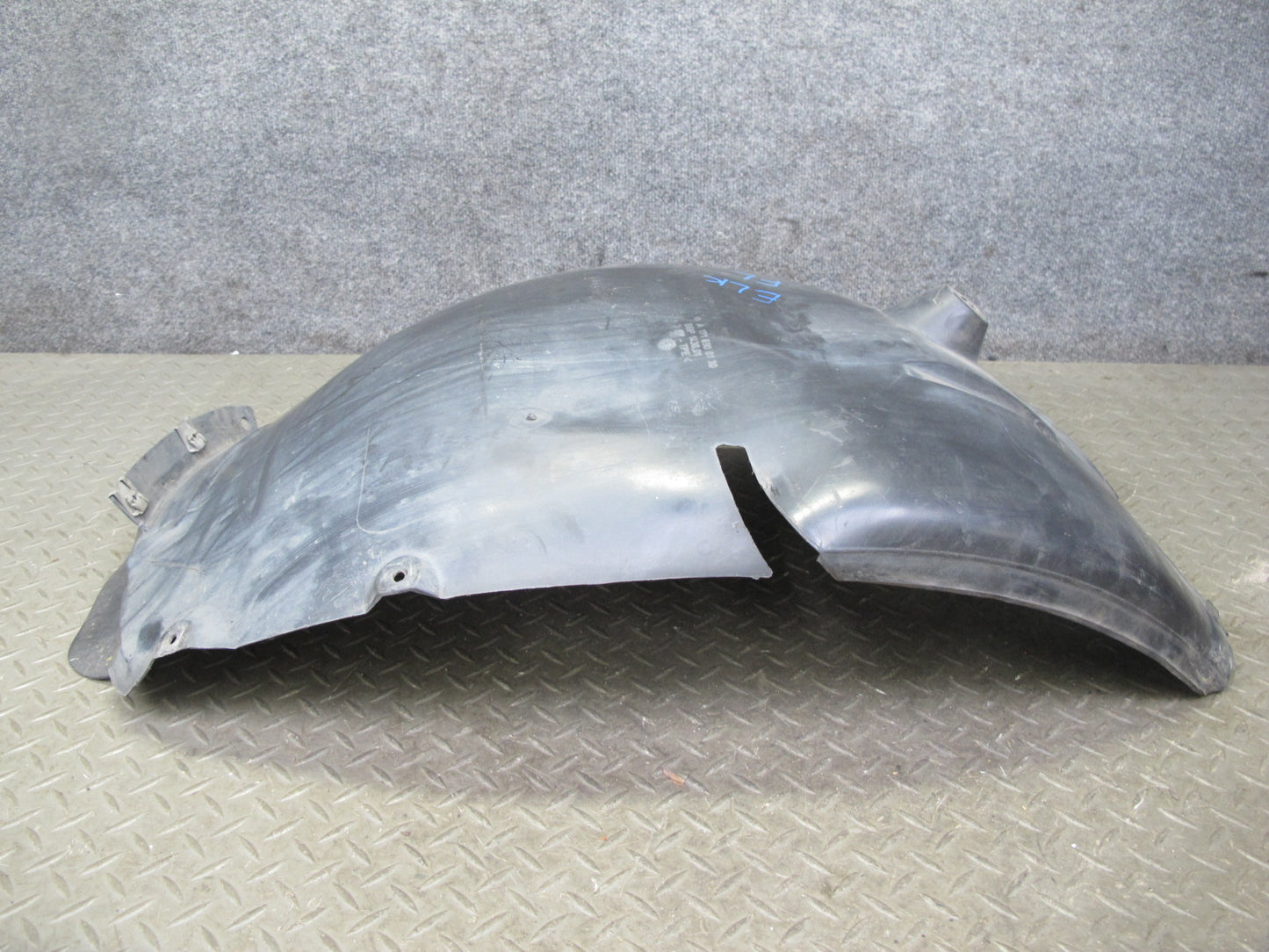 05-11 Mercedes R171 Slk-class Front Left Wheel Arch Splash Shield Guard OEM
