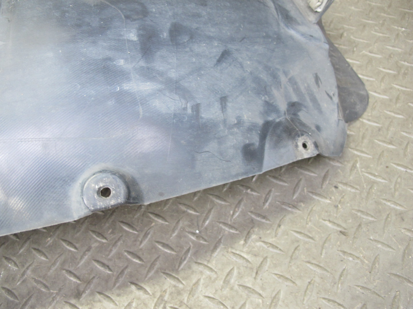 05-11 Mercedes R171 Slk-class Front Right Wheel Arch Splash Shield Guard OEM
