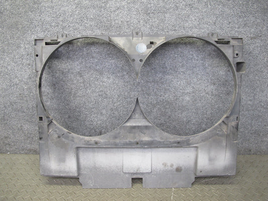 96-99 Mercedes W140 C140 Cl-class Engine Radiator Cooling Fan Motor Shroud OEM