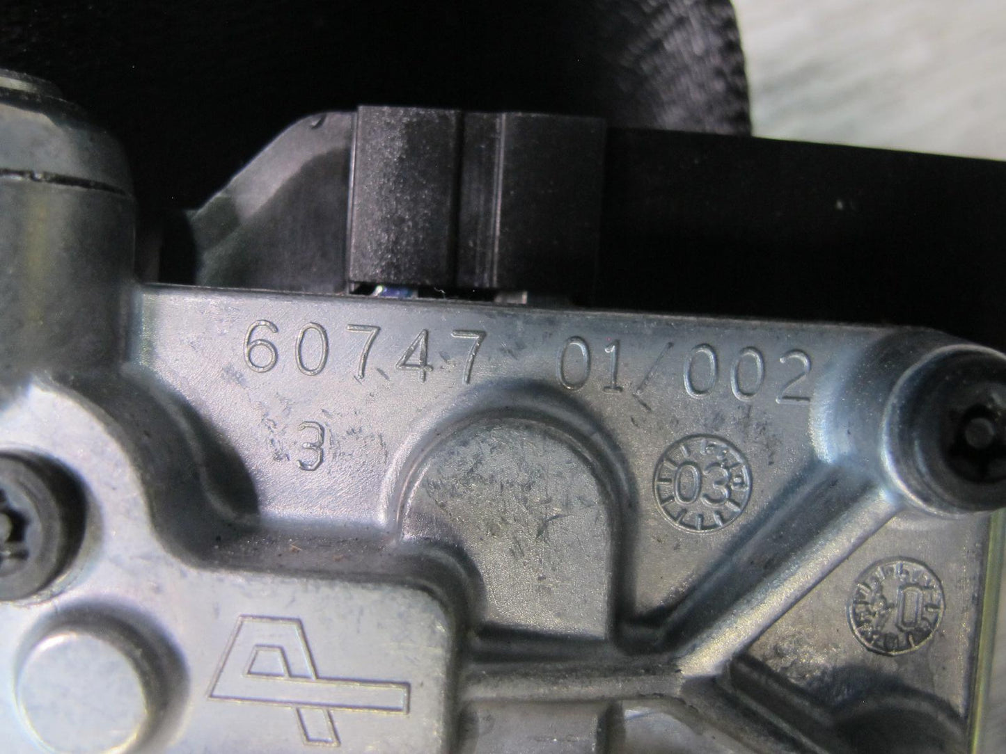 05-08 MERCEDES R171 SLK350 FRONT RIGHT & LEFT SIDE SEATBELT RETRACTOR SET OEM