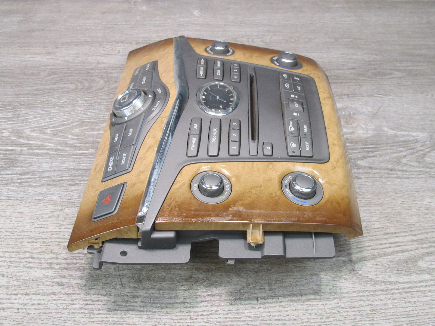 2011-2013 Infiniti QX56 Dash A/C Radio Multimedia Climate Control Switch Panel
