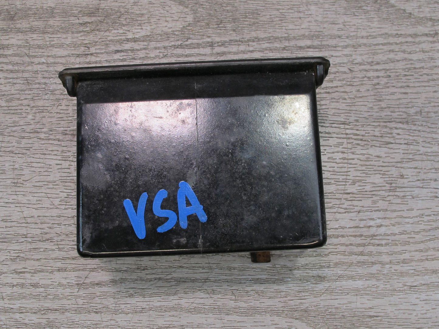85-88 Volkswagen Scirocco MK2 Front Center Console Ashtray Black 533857321A OEM