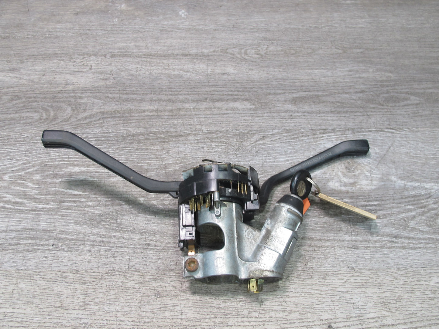 85-88 VW Scirocco MK2 Set of 4 Ignition Trunk Lock w KEY & Door Handles OEM