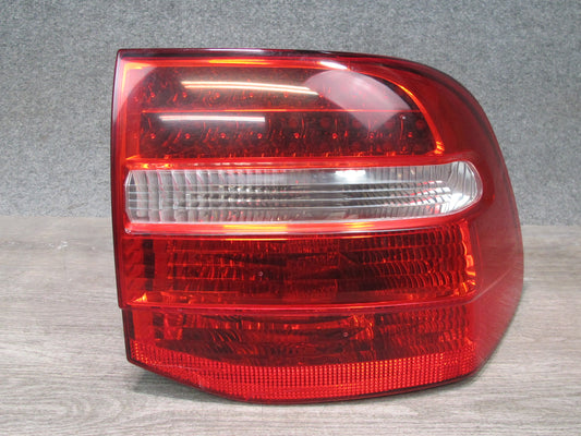 2008-2010 Porsche Cayenne 957 Rear Right Tail Light Lamp 7L5945208A