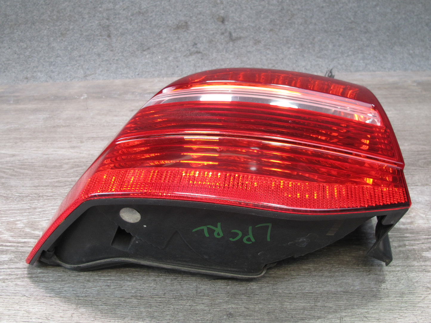 2008-2010 Porsche Cayenne 957 Rear Left Tail Light Lamp 7L5945207A