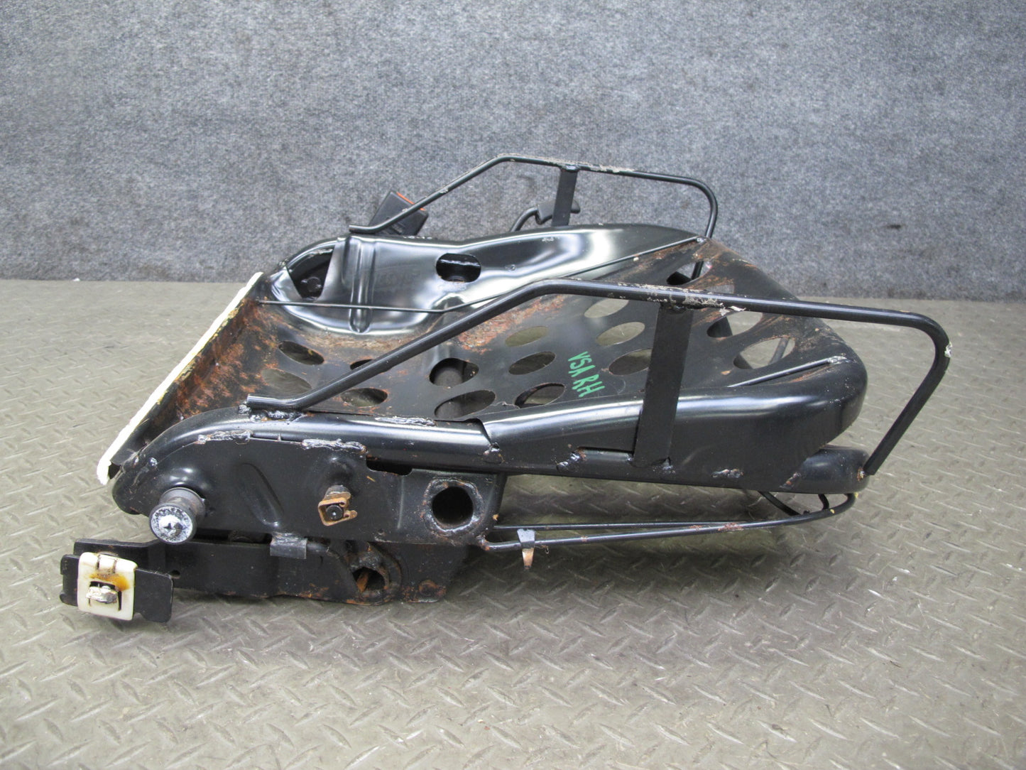 86-88 Volkswagen VW Scirocco MK2 Front Right Seat Frame 533881104H OEM