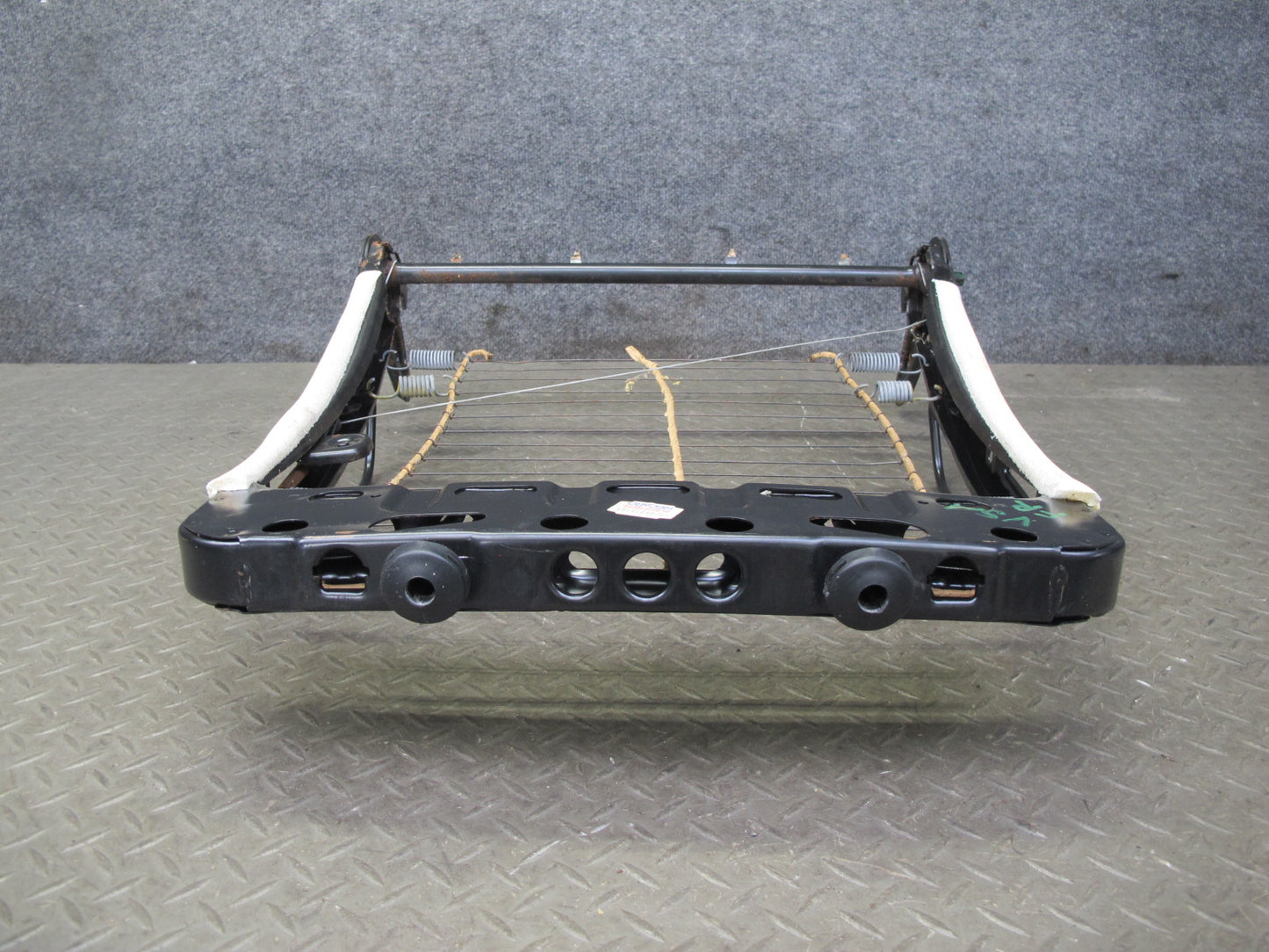 86-88 Volkswagen VW Scirocco MK2 Front Right Seat Frame 533881104H OEM