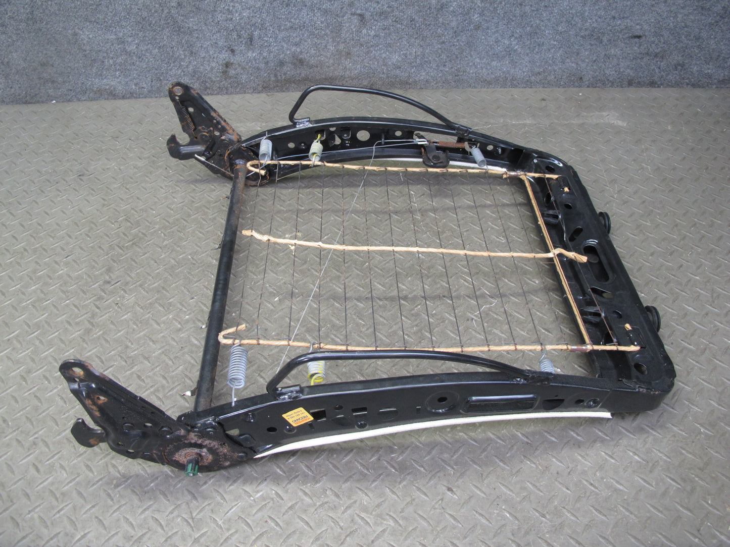 86-88 Volkswagen VW Scirocco MK2 Front Right Seat Frame 533881104H OEM