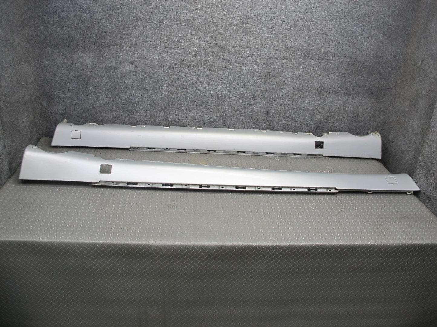 96-99 Mercedes W140 C140 CL Coupe Set of 2 Side Skirt Rocker Panel Molding OEM