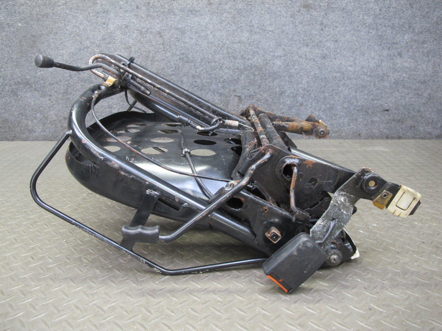 86-88 Volkswagen VW Scirocco MK2 Front Left Driver Seat Frame 533881103H OEM