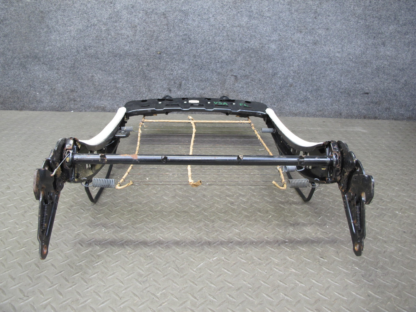86-88 Volkswagen VW Scirocco MK2 Front Left Driver Seat Frame 533881103H OEM