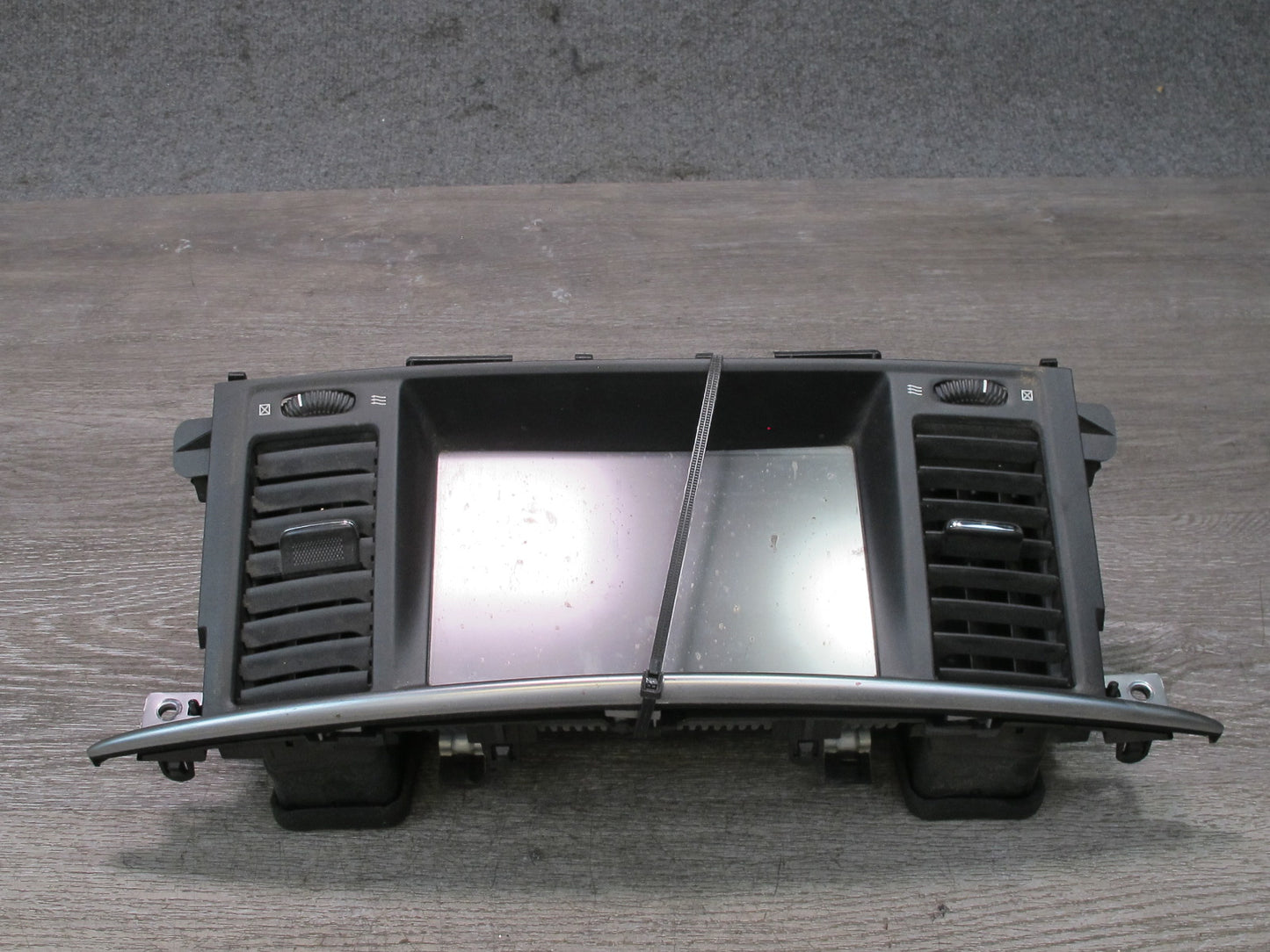 2011-2017 Infiniti QX56 QX80 Front Dashboard Center Display W/ Air Vent Grille