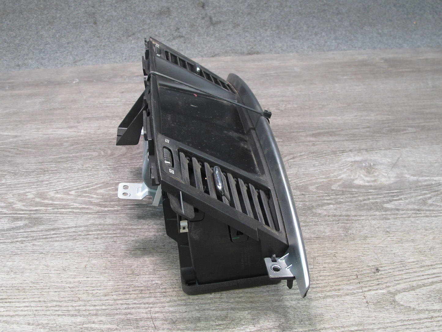2011-2017 Infiniti QX56 QX80 Front Dashboard Center Display W/ Air Vent Grille