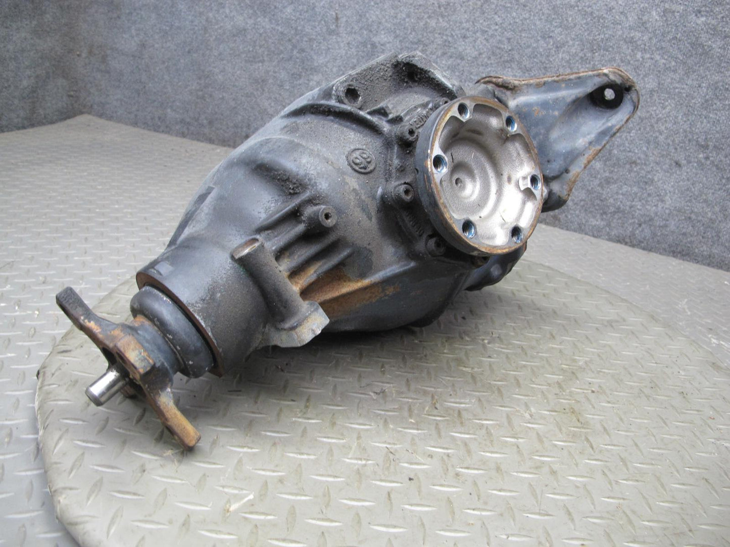 96-97 Mercedes W140 C140 CL600 Rear Axle Differential Carrier 2.65 108k OEM